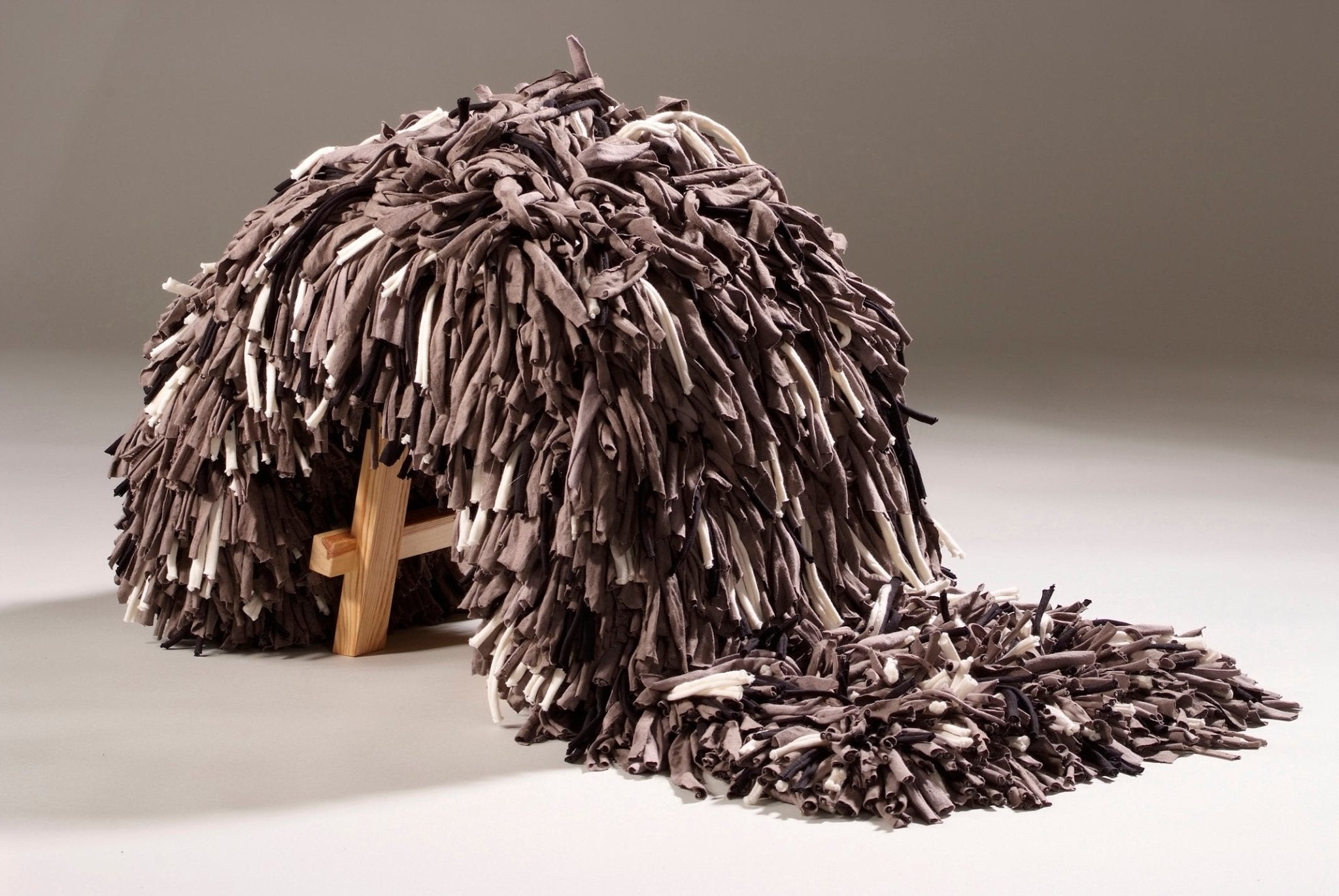 Funky Dread Stool van Jolanda van Goor - gimmii