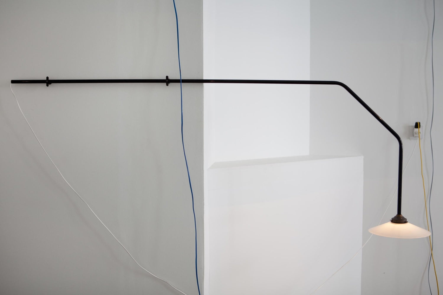 Hanging lamps van Muller van Severen - gimmii