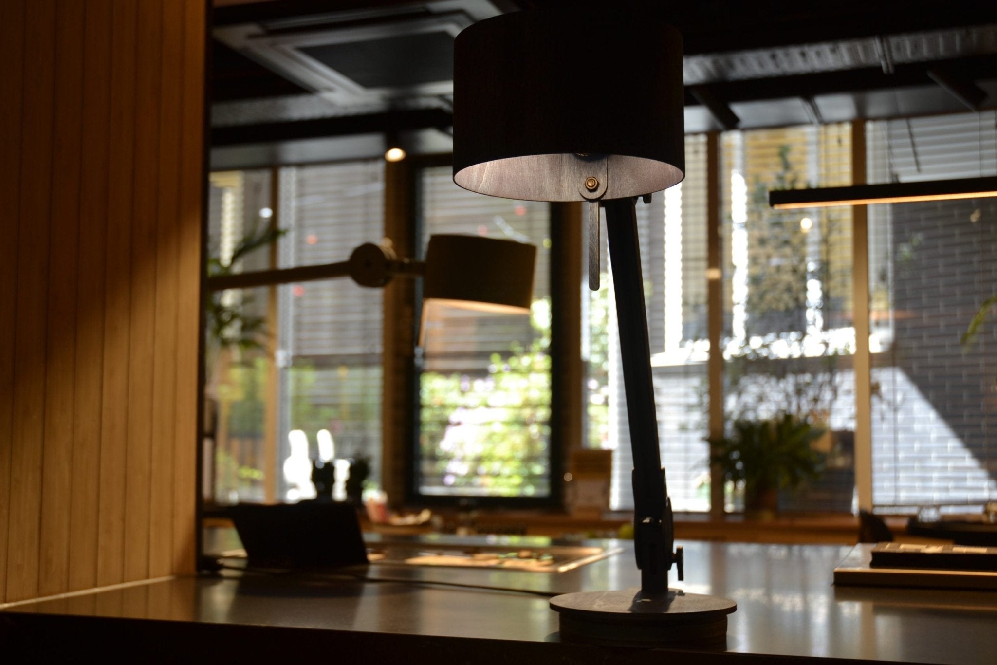 24mm Circle Arc Table Lamp - gimmiiArend Groosman