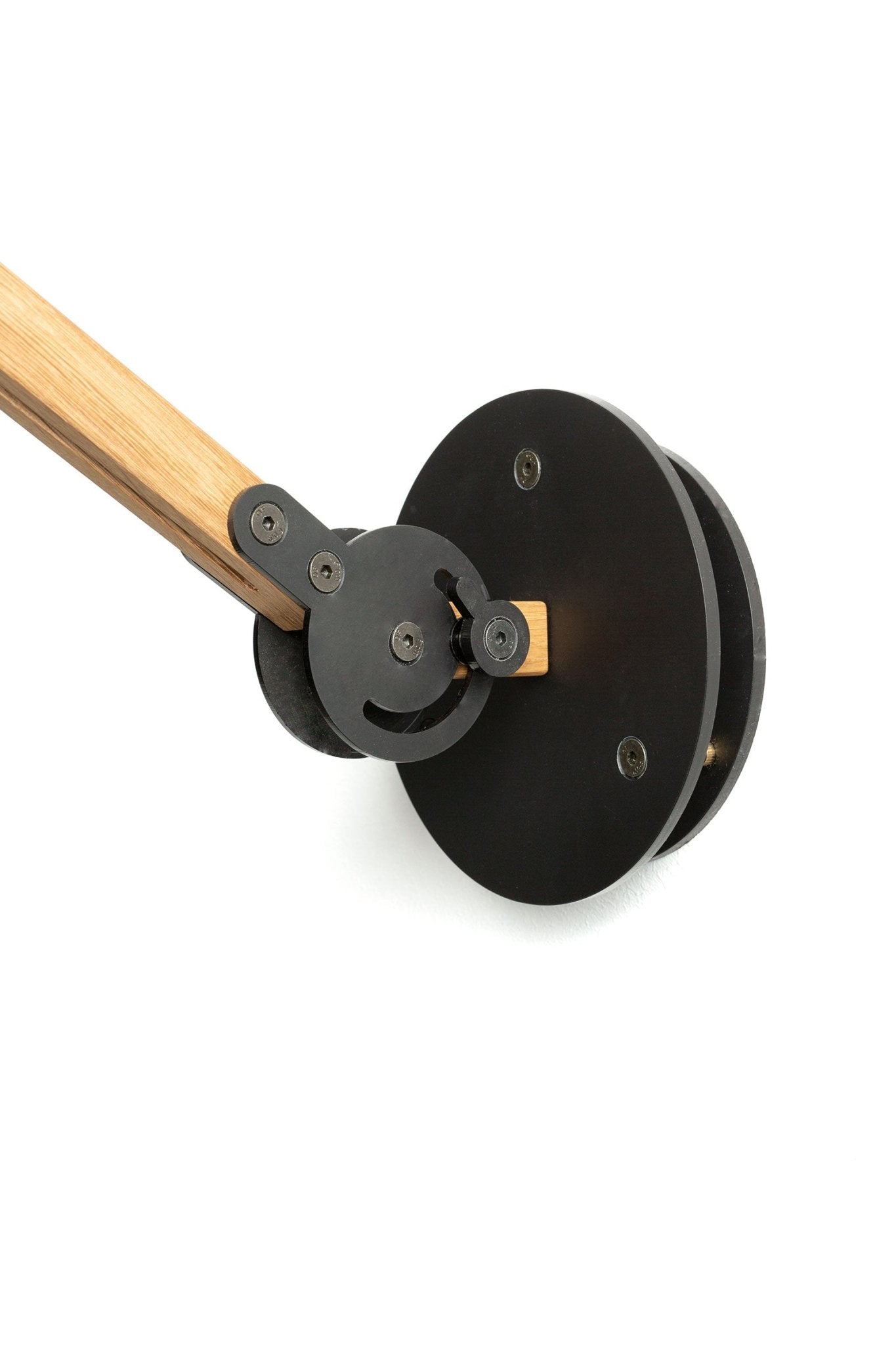 24mm Circle spot wall lamp - gimmiiArend Groosman