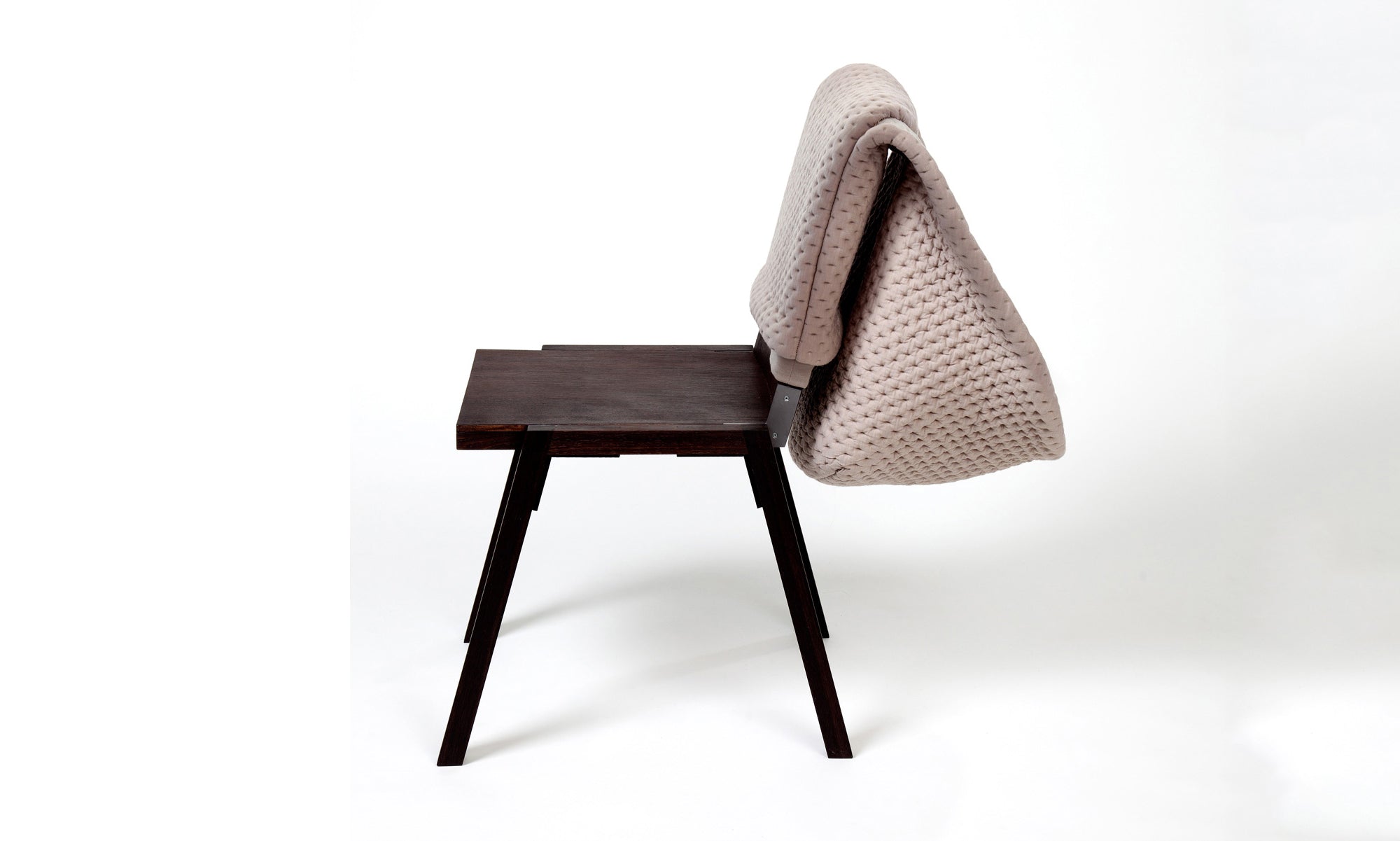 Chair Wear Hoodini - gimmiiBernotat&Co