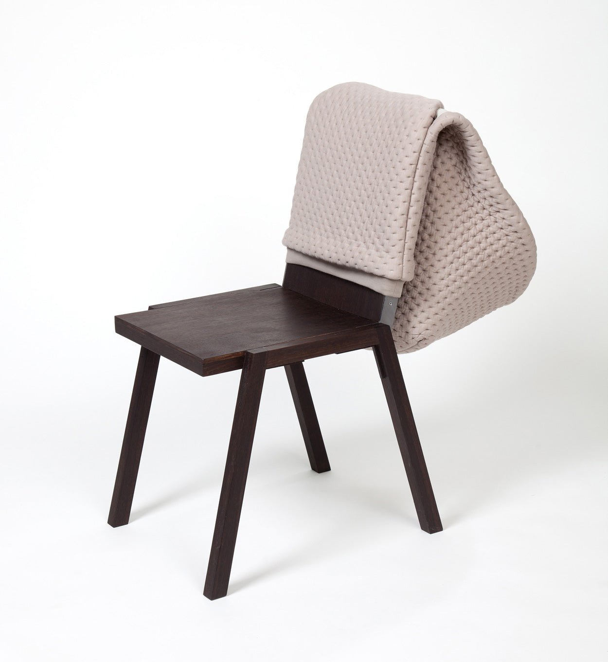 Chair Wear Hoodini - gimmiiBernotat&Co