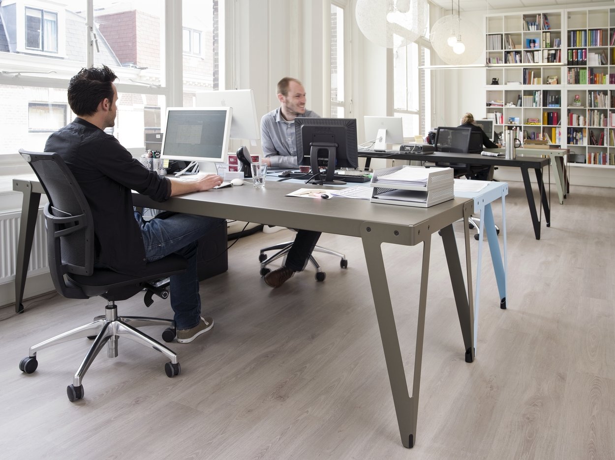 Functionals Lloyd tafel 230 x 80 cm - gimmiiFunctionals