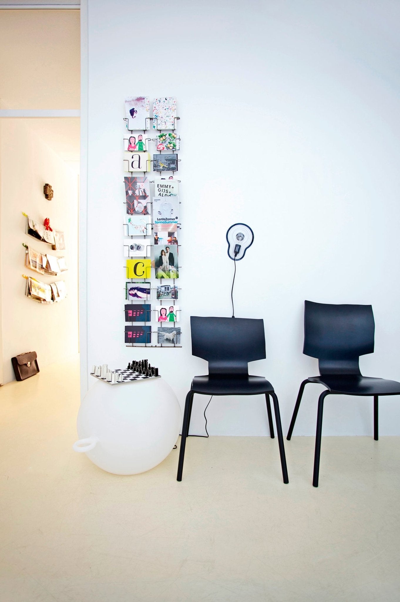 More or less stoelen (2, 4, 6 of 8 stuks) - gimmiiGispen