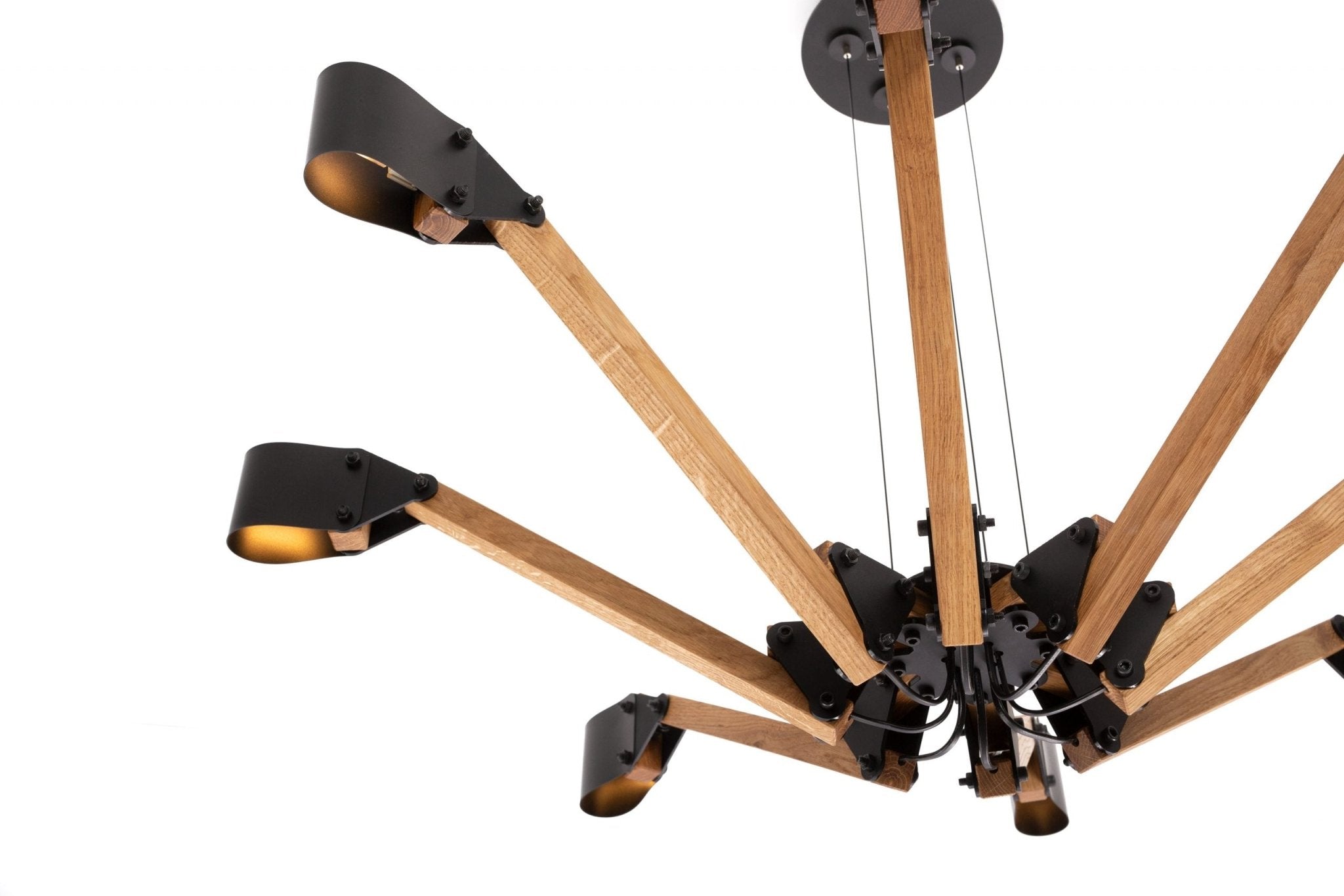 Triangle chandelier 8 arms - gimmiigimmii