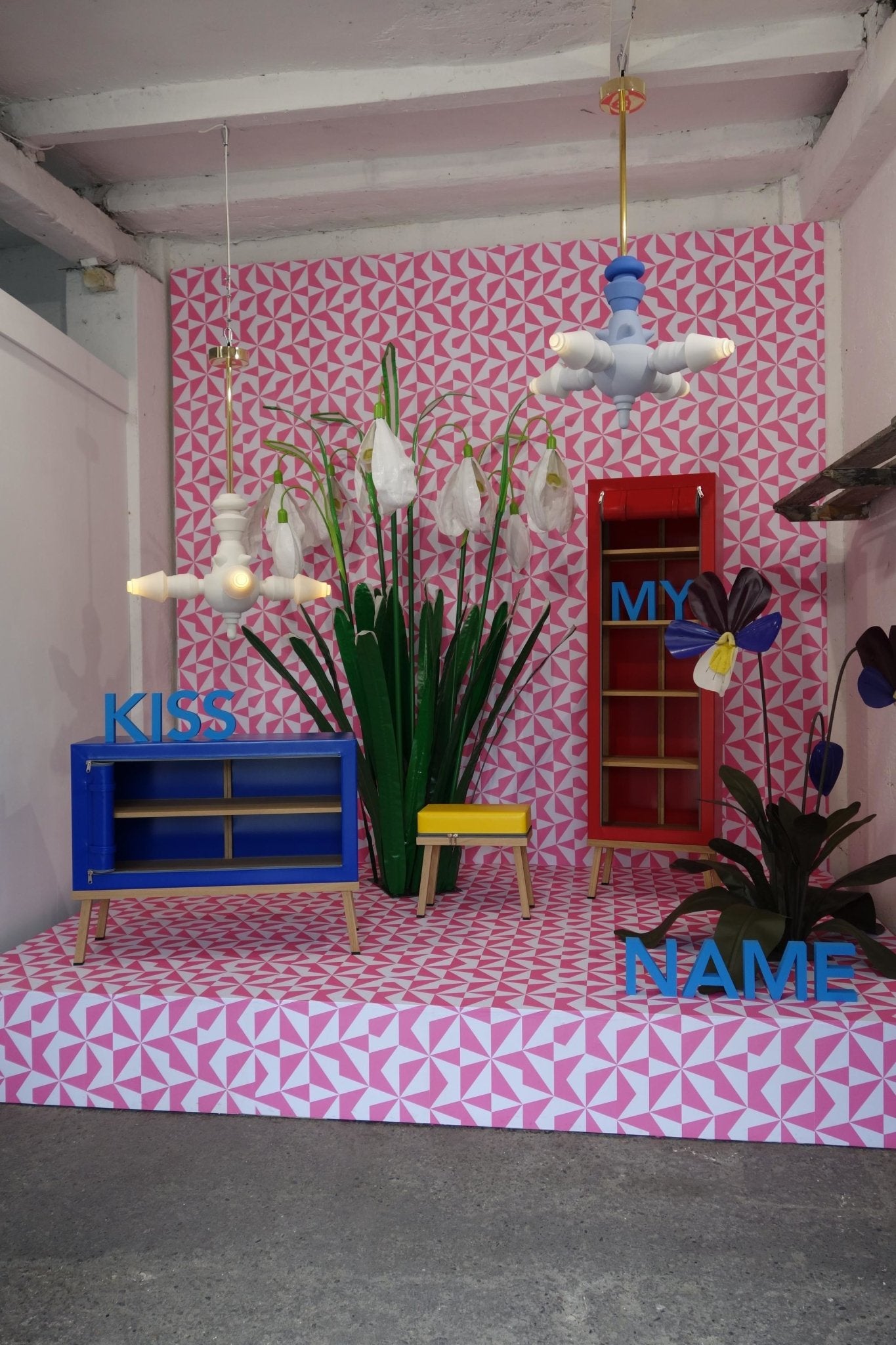 Truecolors cabinet - gimmiiVisser en Meijwaard