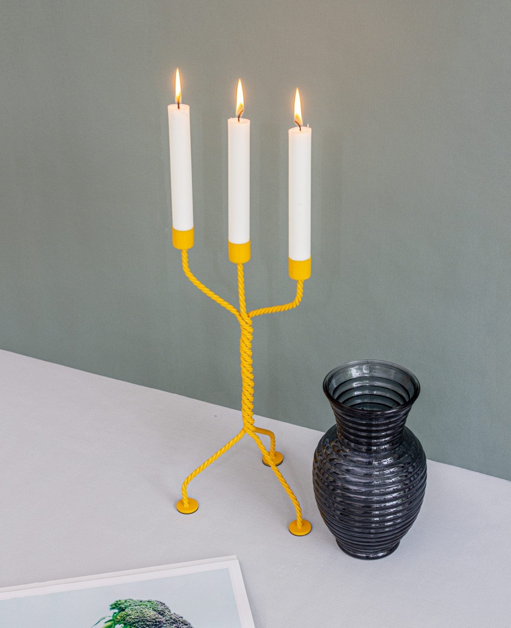 TWISTED CANDLEHOLDER - gimmiigimmii