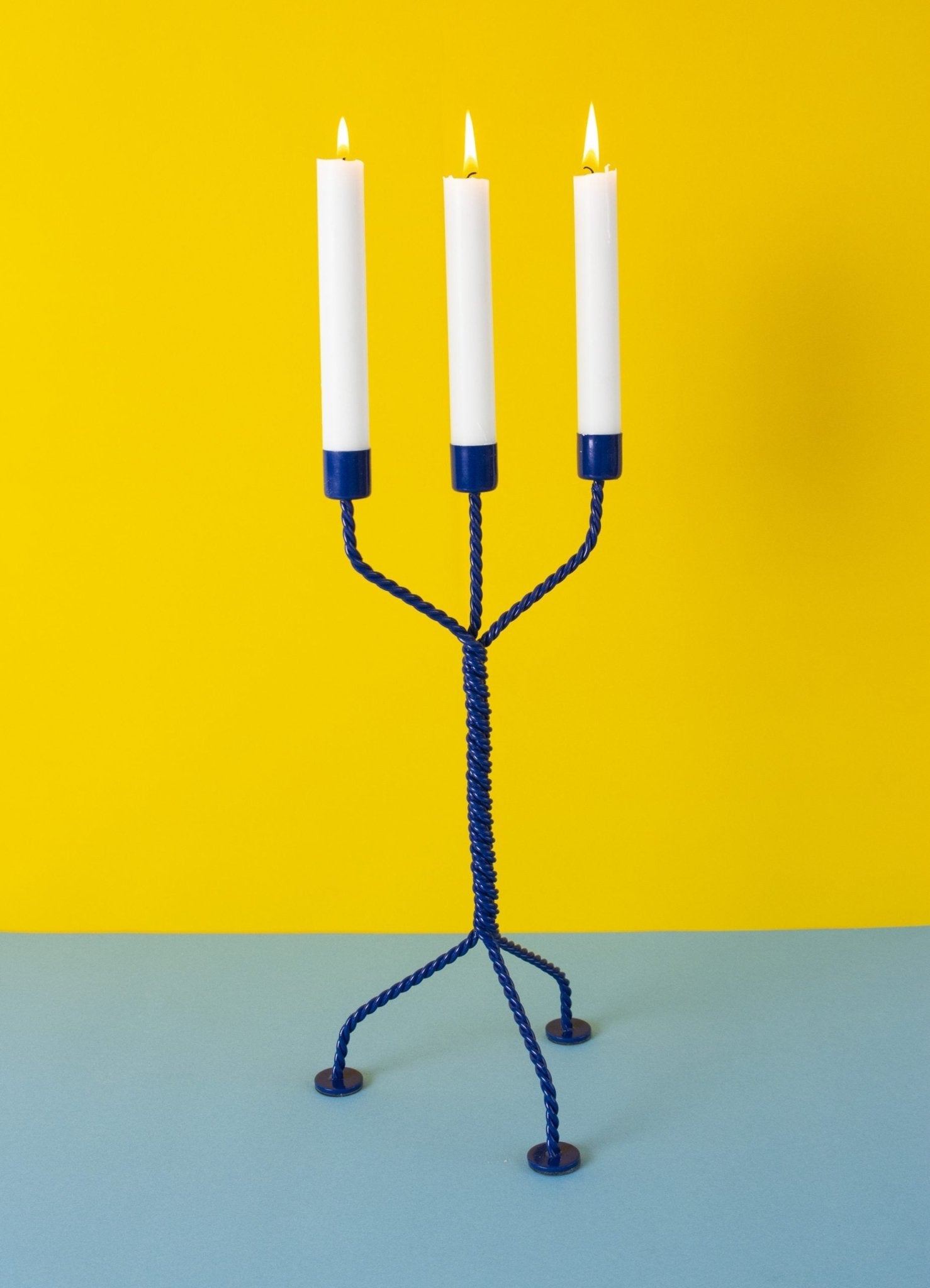 TWISTED CANDLEHOLDER - gimmiigimmii