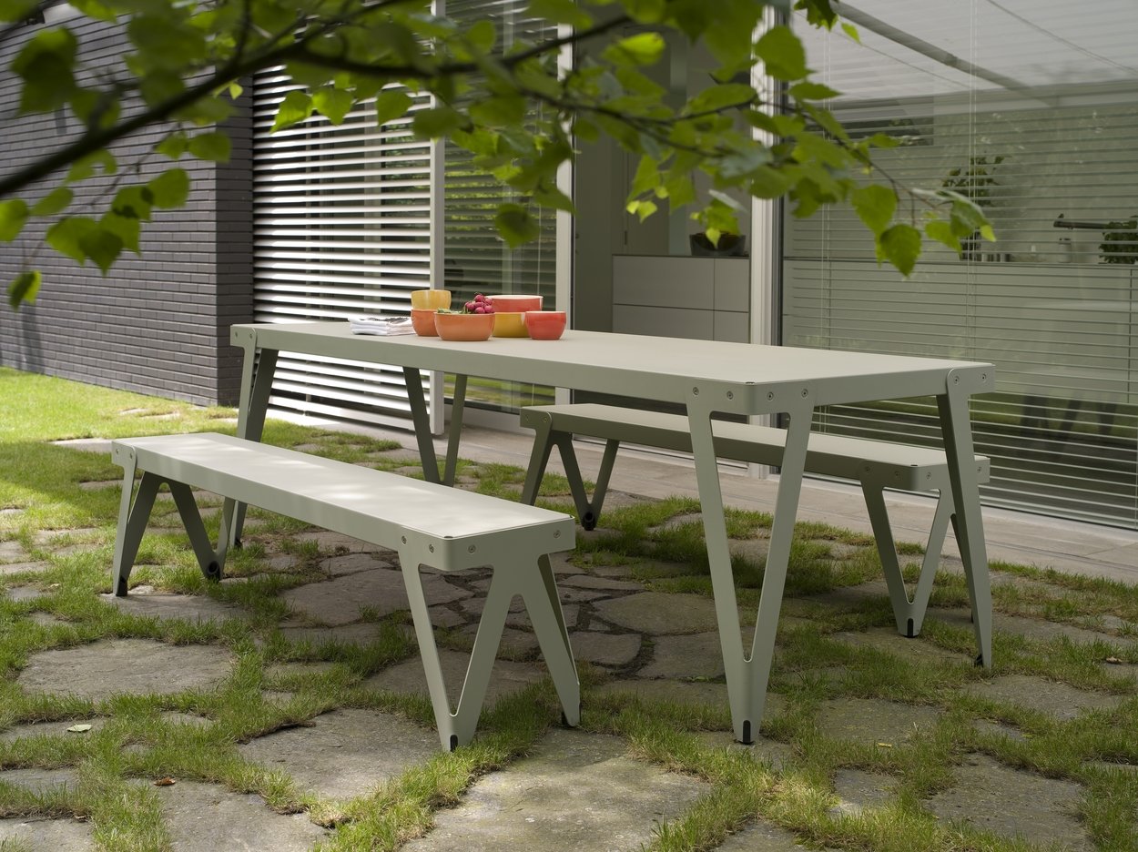 Lloyd tafel Outdoor, Dutch design meubels voor buiten - gimmii