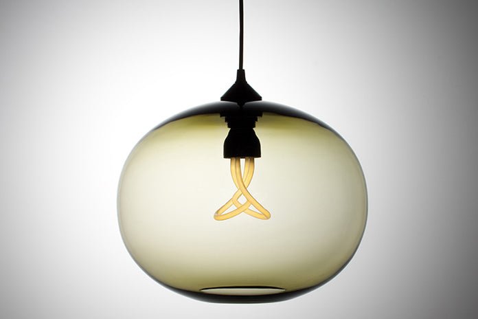 Milieuvriendelijke designlamp Plumen - gimmii