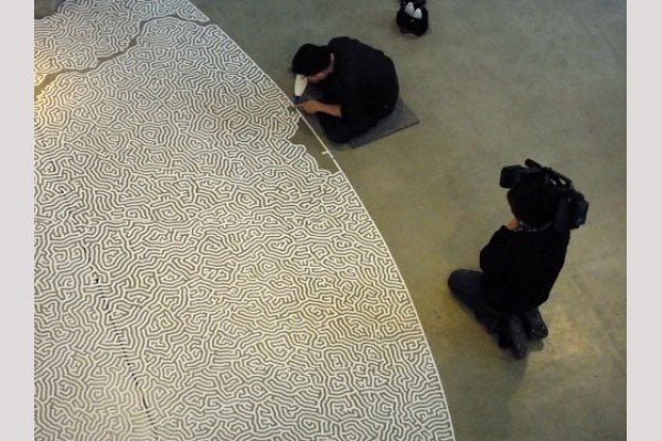 Zoute vloerkunst van Motoi Yamamoto - gimmii