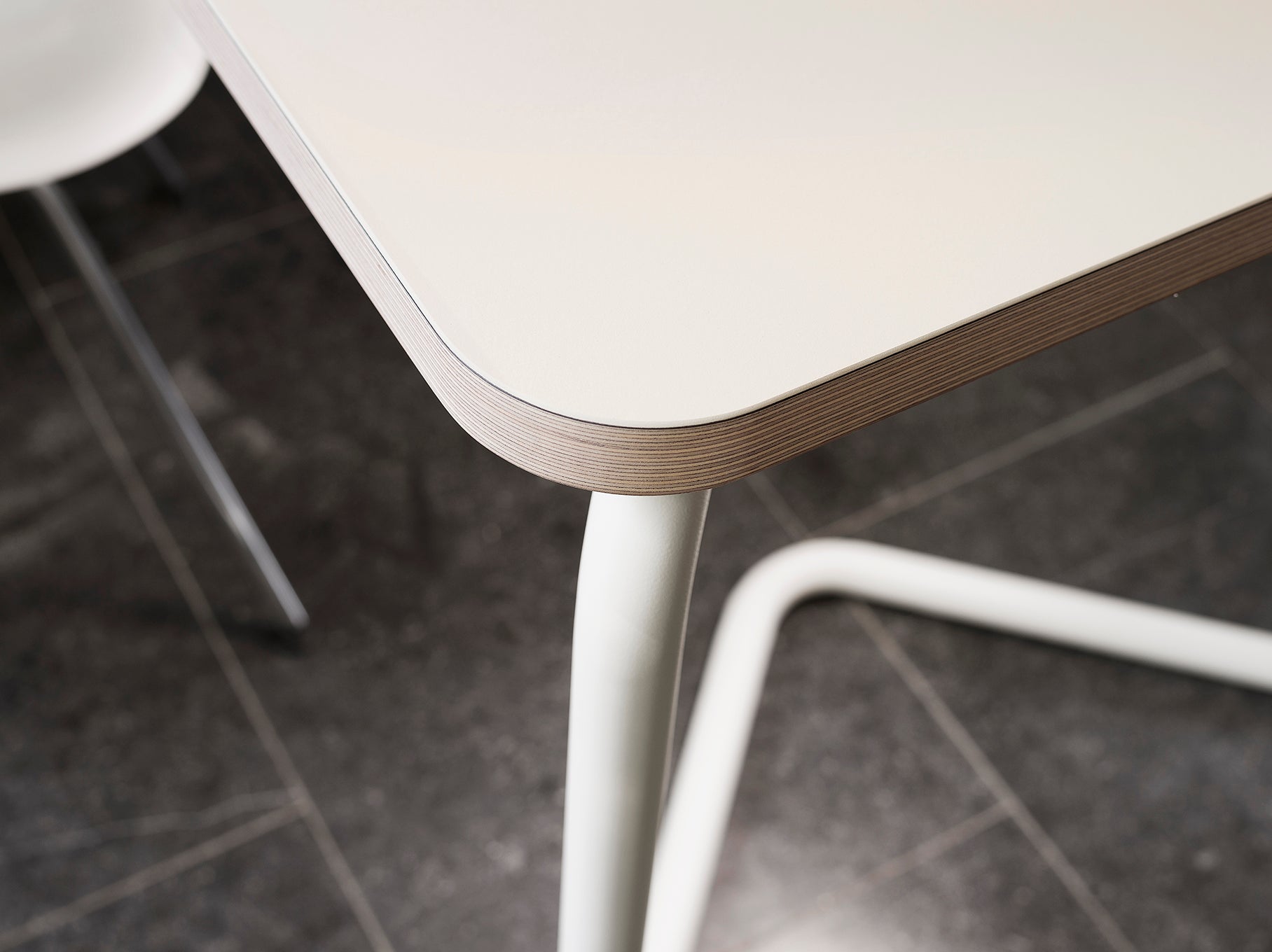 Functionals Kumpel tafel 240 cm - gimmiiFunctionals