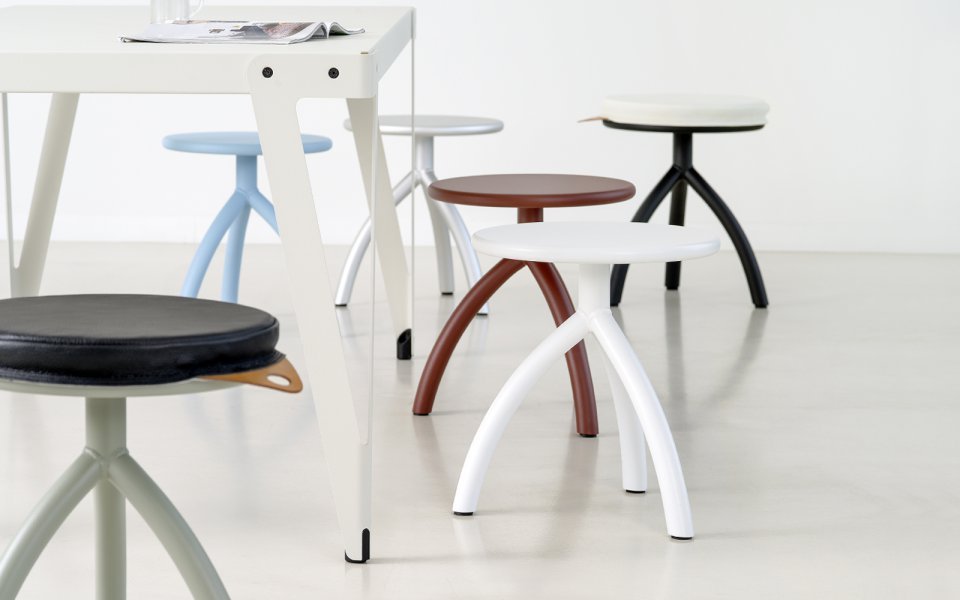 Functionals Stool - gimmiiFunctionals